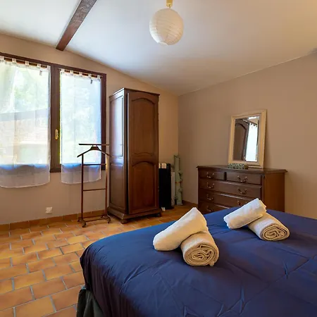 Coustalou - Private Pool & Valley View بيت للعطل *